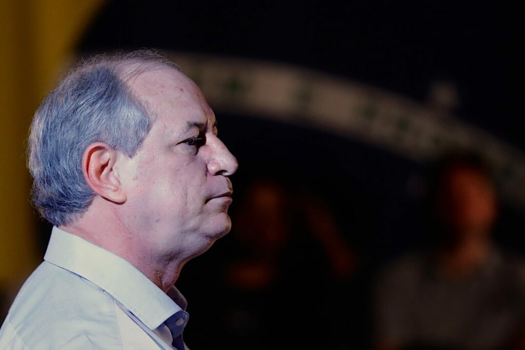 PANORAMA POÍTICO, POR TARSO ARAÚJO | A POLÍTICA DESISTIU DE CIRO?