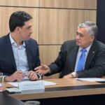 Deputado Guimarães articula investimentos para reativar turismo em Canoa Quebrada e a rota das falésias