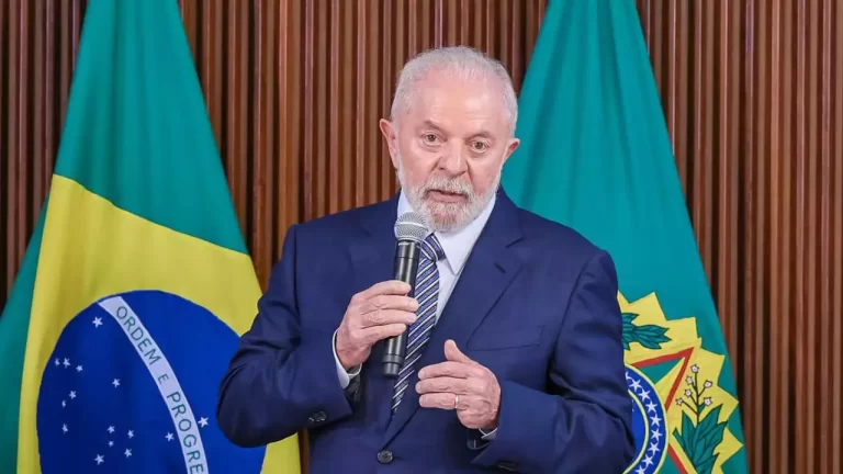 Presidente Lula tem 54 por cento de aprovação do povo brasileiro