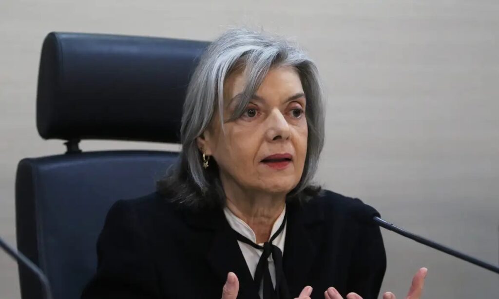 Horário eleitoral gratuito é exercício da democracia, diz ministra Cármem Lúcia