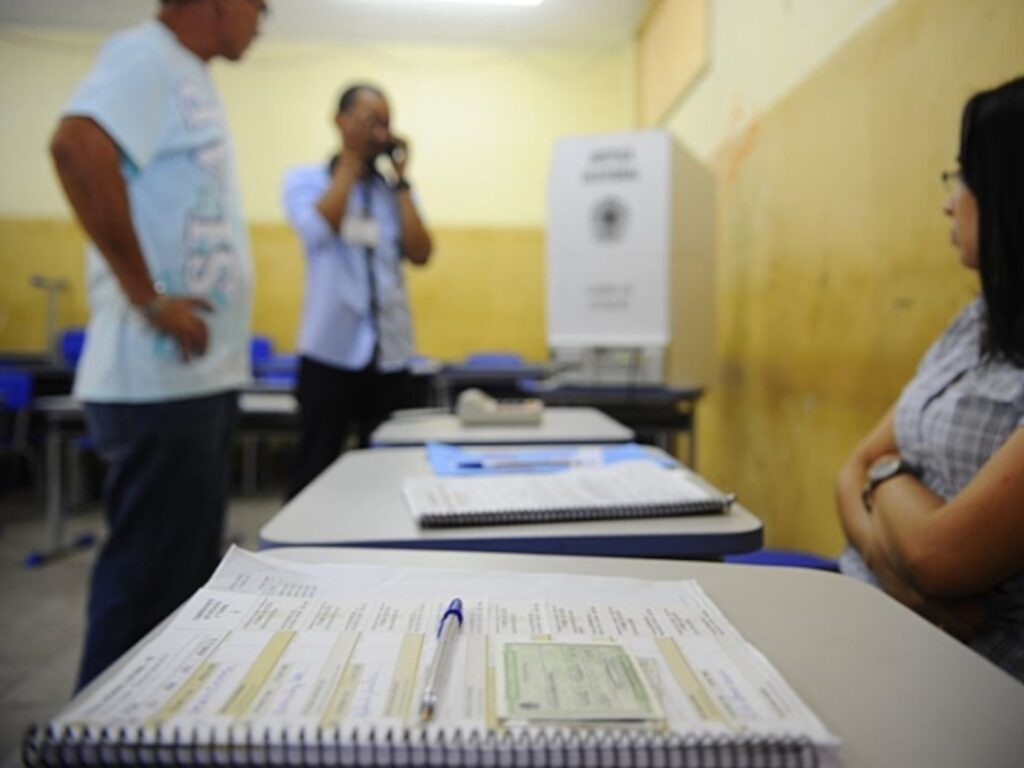 p.1 - Trabalhador tem todo o direito se ausentar do trabalho e votar dia 6 de outubro