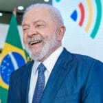 p.4 - LULA E A MELHORA DA ECONOMIA