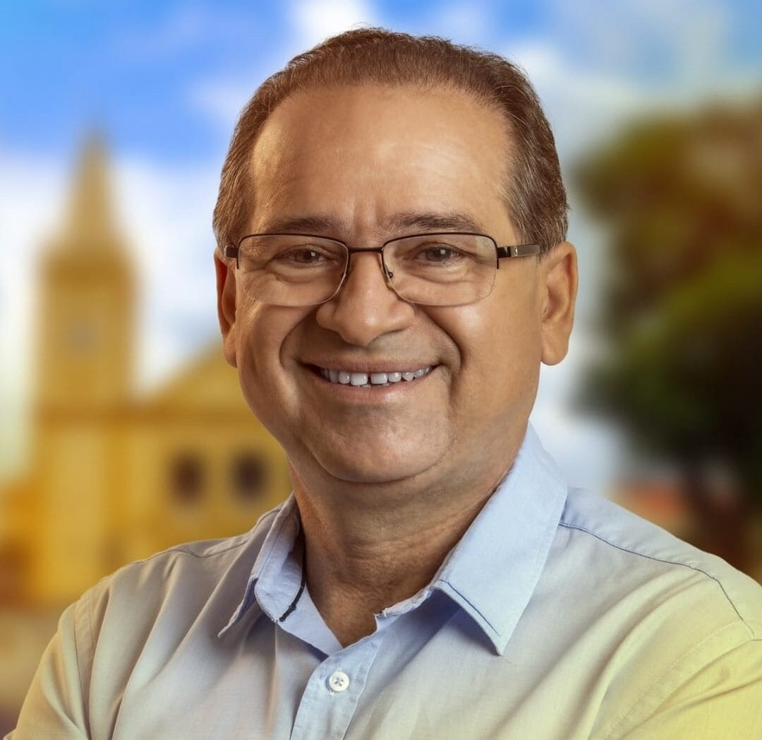p.7 Prefeito Ze Ailton vai a escola no Baixio do Muquem e desmente oposicao do Crato e1735560916327