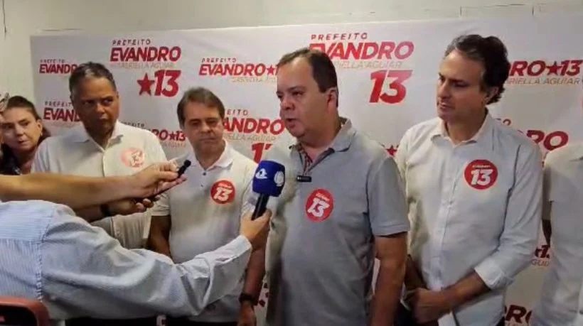 Elmar Nascimento e outros nomes do União Brasil firmam apoio a Evandro em Fortaleza Leia mais em: https://www.opovo.com.br/noticias/politica/eleicoes/2024/10/18/elmar-nascimento-e-outros-nomes-do-uniao-brasil-firmam-apoio-a-evandro-em-fortaleza.html ©2022 Todos os direitos são reservados ao Portal O POVO, conforme a Lei nº 9.610/98. A publicação, redistribuição, transmissão e reescrita sem autorização prévia são proibidas