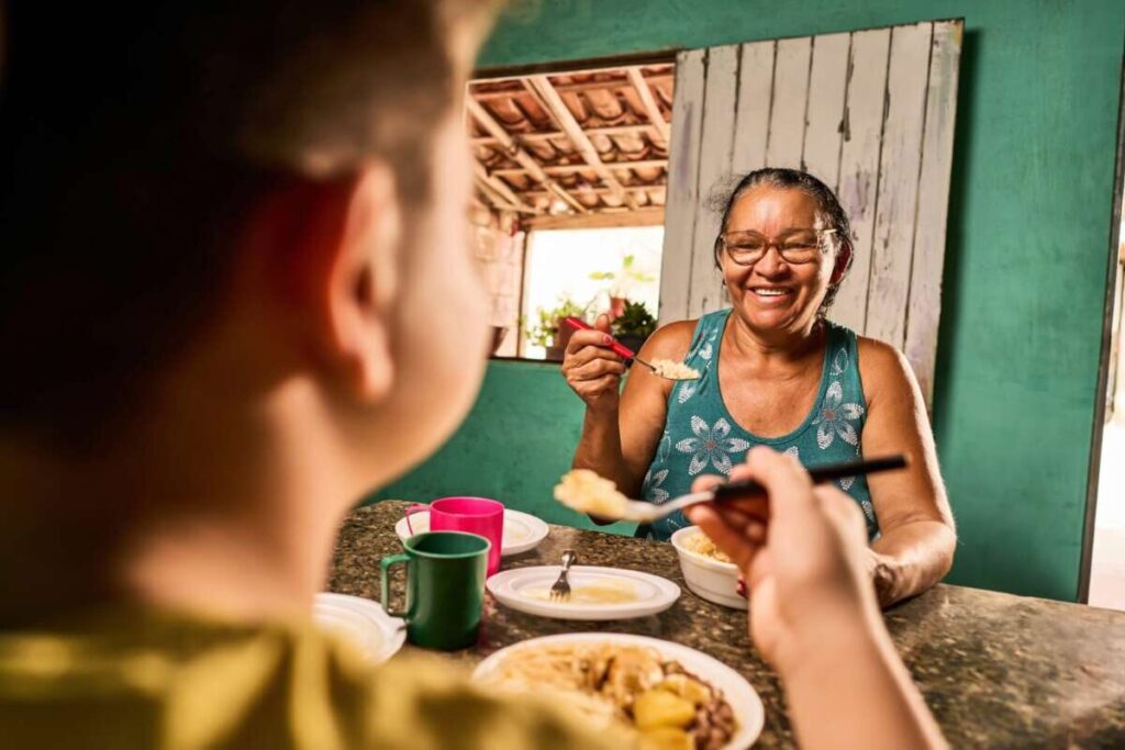 Dia Mundial da Alimentação: Como a segurança alimentar transforma vidas de beneficiários e voluntários