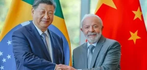 Xi Jinping prevê 50 anos dourados nas relações Brasil-China