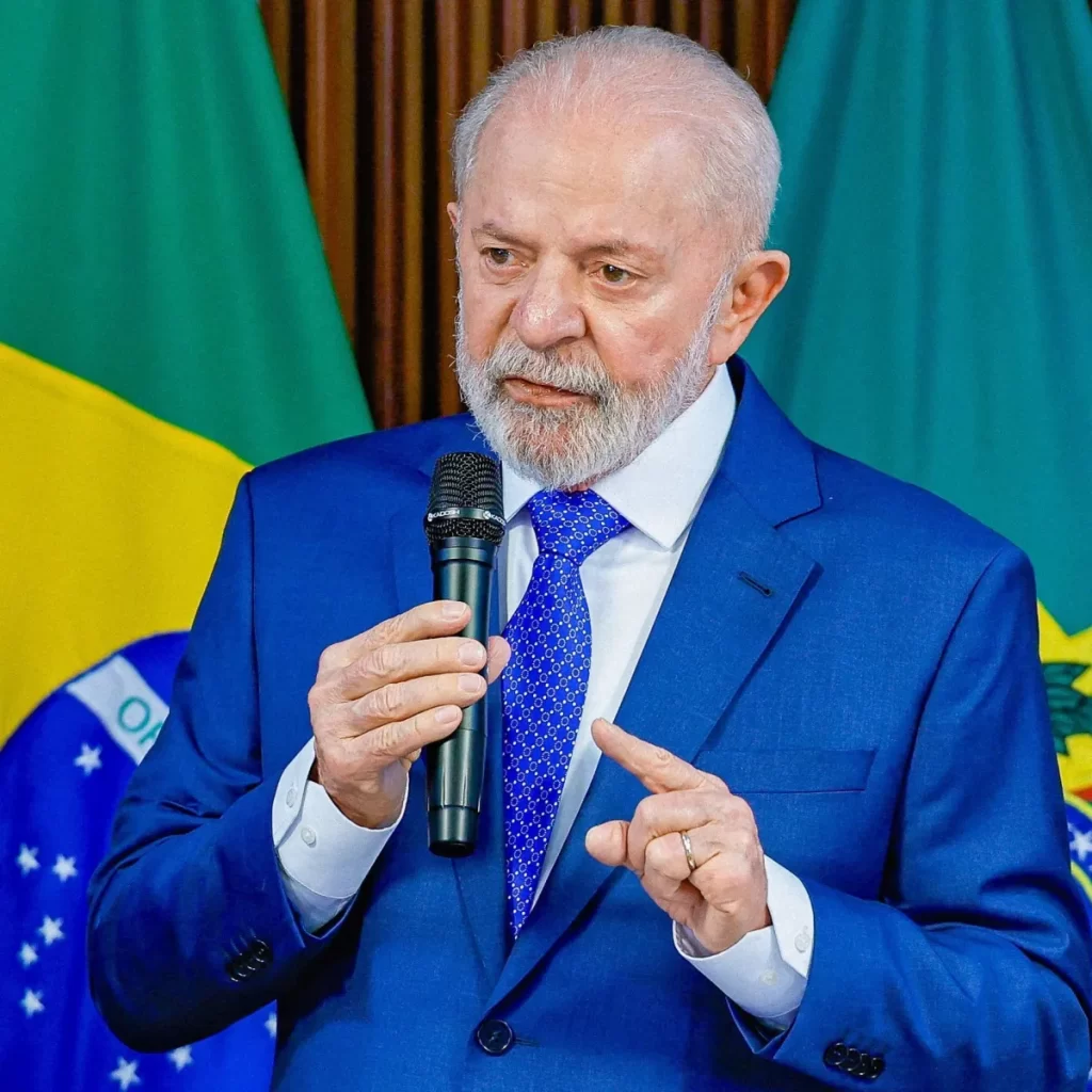 Lula prioriza pobres no orçamento apesar de mercados agitados