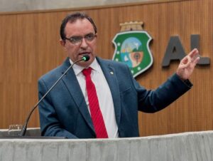 Pedro Lobo destaca obras estruturantes no Ceará