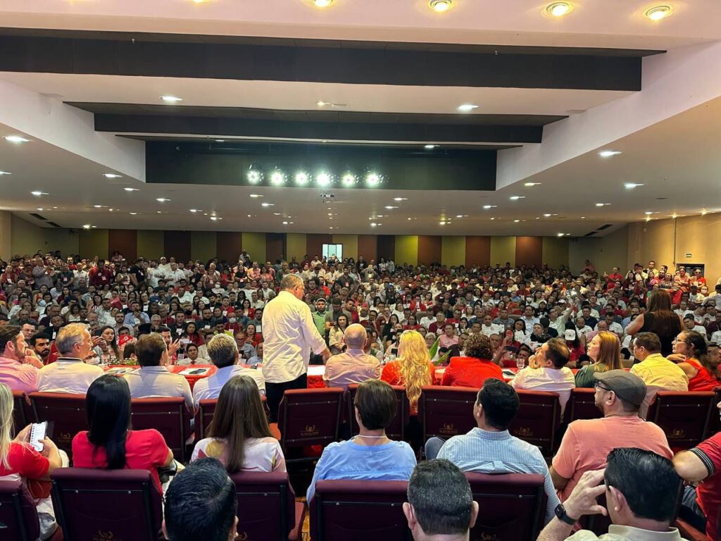 Deputado José Guimarães realiza plenária "A Força do Ceará" com lideranças de mais de 150 municípios 1 Deputado José Guimarães realiza plenária "A Força do Ceará" com lideranças de mais de 150 municípios