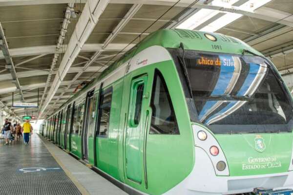 Horários de metrô e VLT no Natal e Réveillon