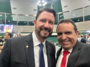 Deputado estadual Pedro Lobo vota em Romeu Aldigueri e acredita na continuição do trabalho de Evandro Leitão