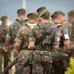 Governo propõe idade mínima para aposentadoria militar