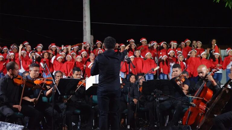 Dezembro na Vila da Música: oficinas, shows e Natal