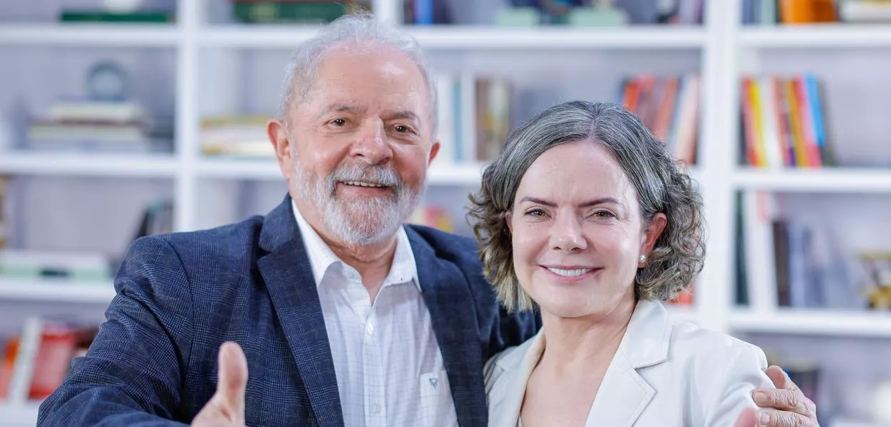 Lula avalia Gleisi Hoffmann para Secretaria-Geral