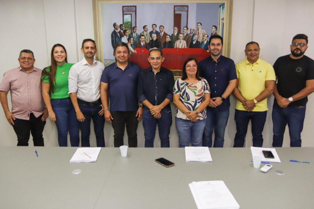 Comissão da Câmara de Juazeiro inicia revisão do Regimento Interno