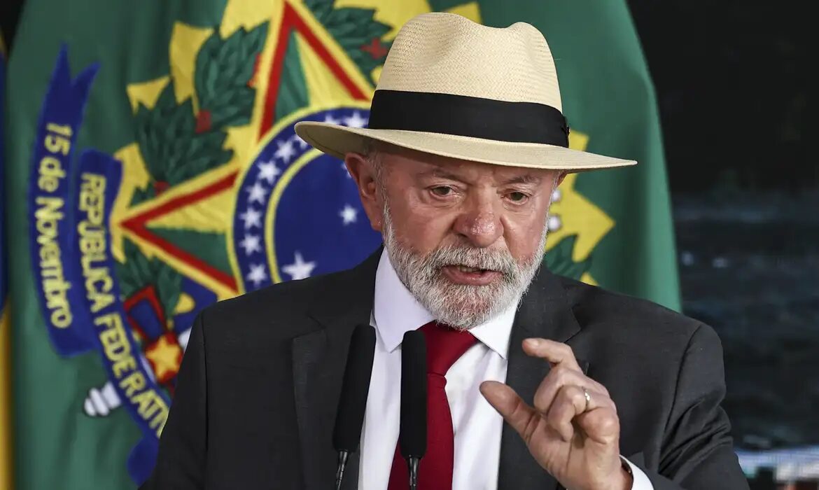 Lula defende soberania nacional sobre redes sociais