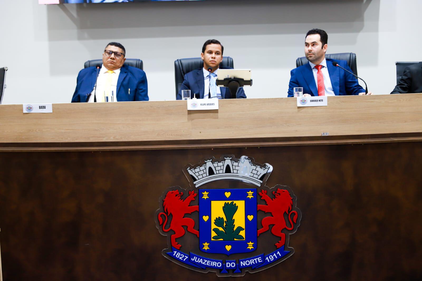 Sessão Ordinária da Câmara Municipal de Juazeiro do Norte é marcada por compromisso com debates demandas prioritárias