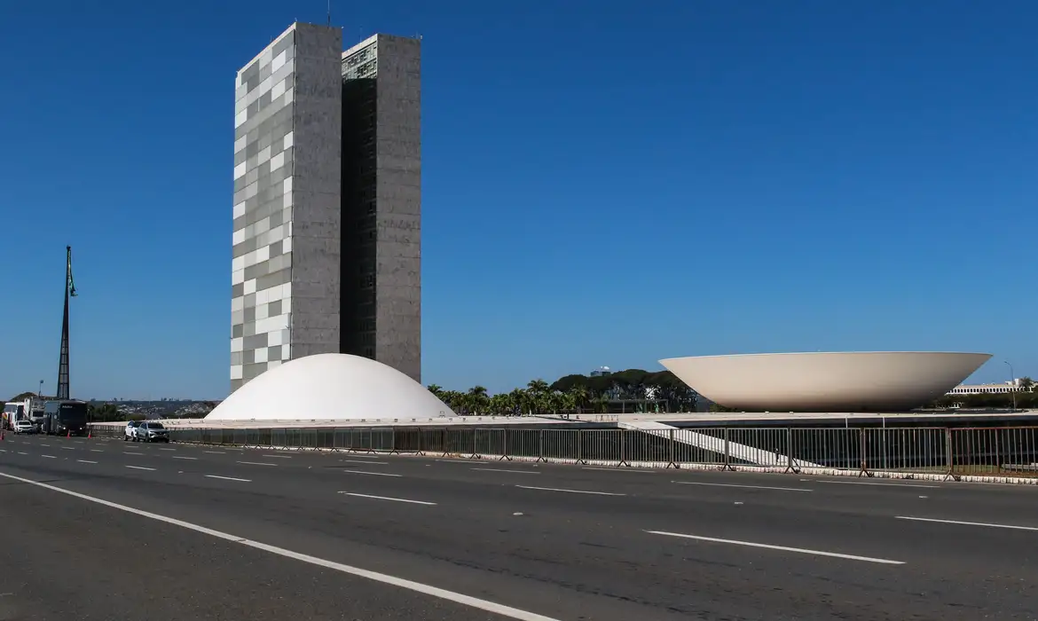 Senado e Câmara elegem novos presidentes; veja os detalhes