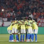 Seleção Brasileira desembarca em Brasília para jogo contra Colômbia