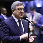 DANILO FORTE PROTOCOLA PL PARA TIPIFICAR AÇÃO DE FACÇÕES E MILÍCIAS COMO TERRORISMO