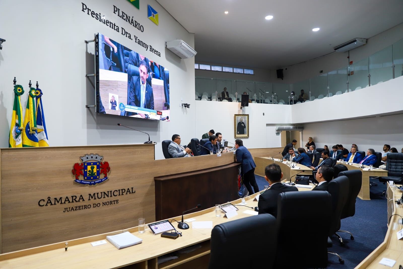 Câmara de Juazeiro do Norte demonstra compromisso com o trabalho e realiza sessão ordinária extensa com pautas de interesse da população