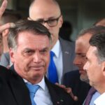Bolsonaro vira réu no STF por tentativa de golpe de Estado