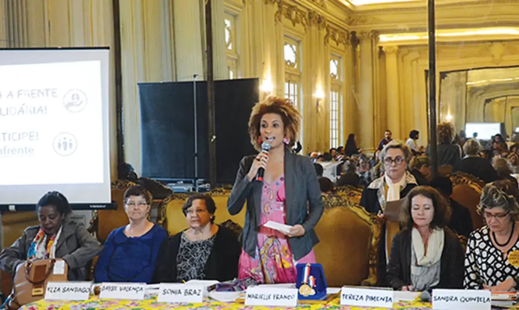 Moraes manda PF entregar mensagens entre delegado e Marielle Franco 1 Moraes manda PF entregar mensagens entre delegado e Marielle Franco