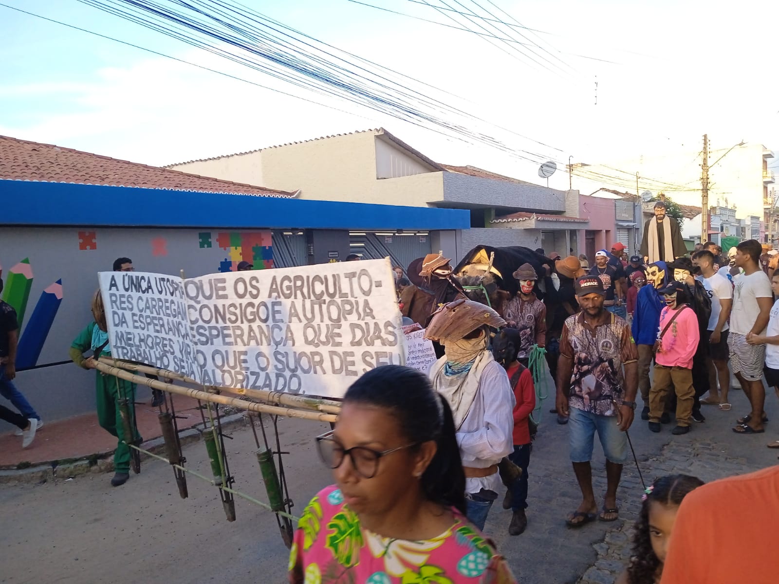 Festa dos Caretas de Jardim celebra tradição e identidade cultural