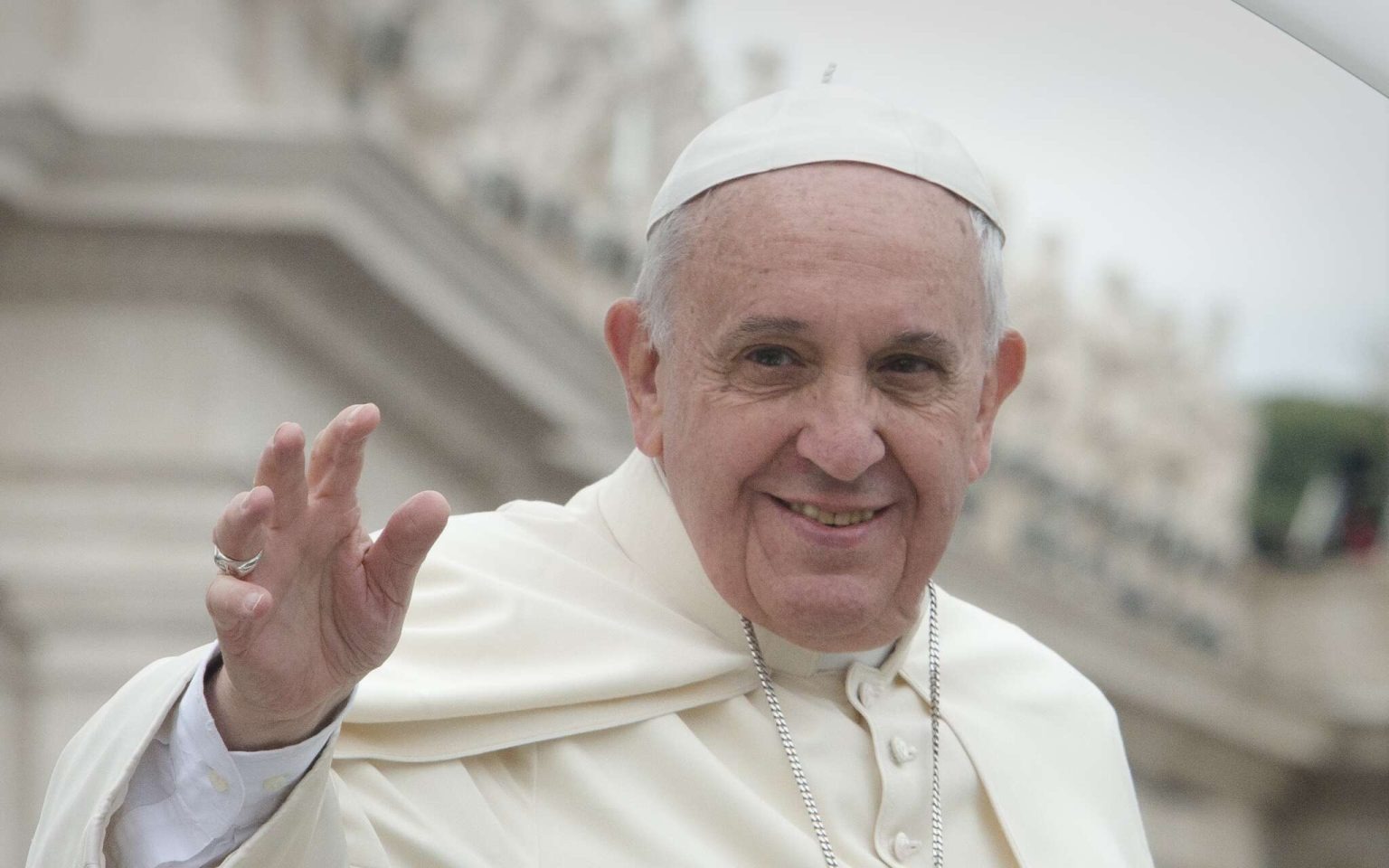 Ceará decreta luto de 7 dias pela morte do Papa Francisco