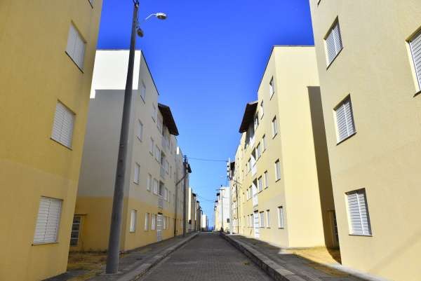Moradias no Crato: Governo investe R$ 3,8 mi 1 Governo investe R$ 3,8 mi em moradias no Crato