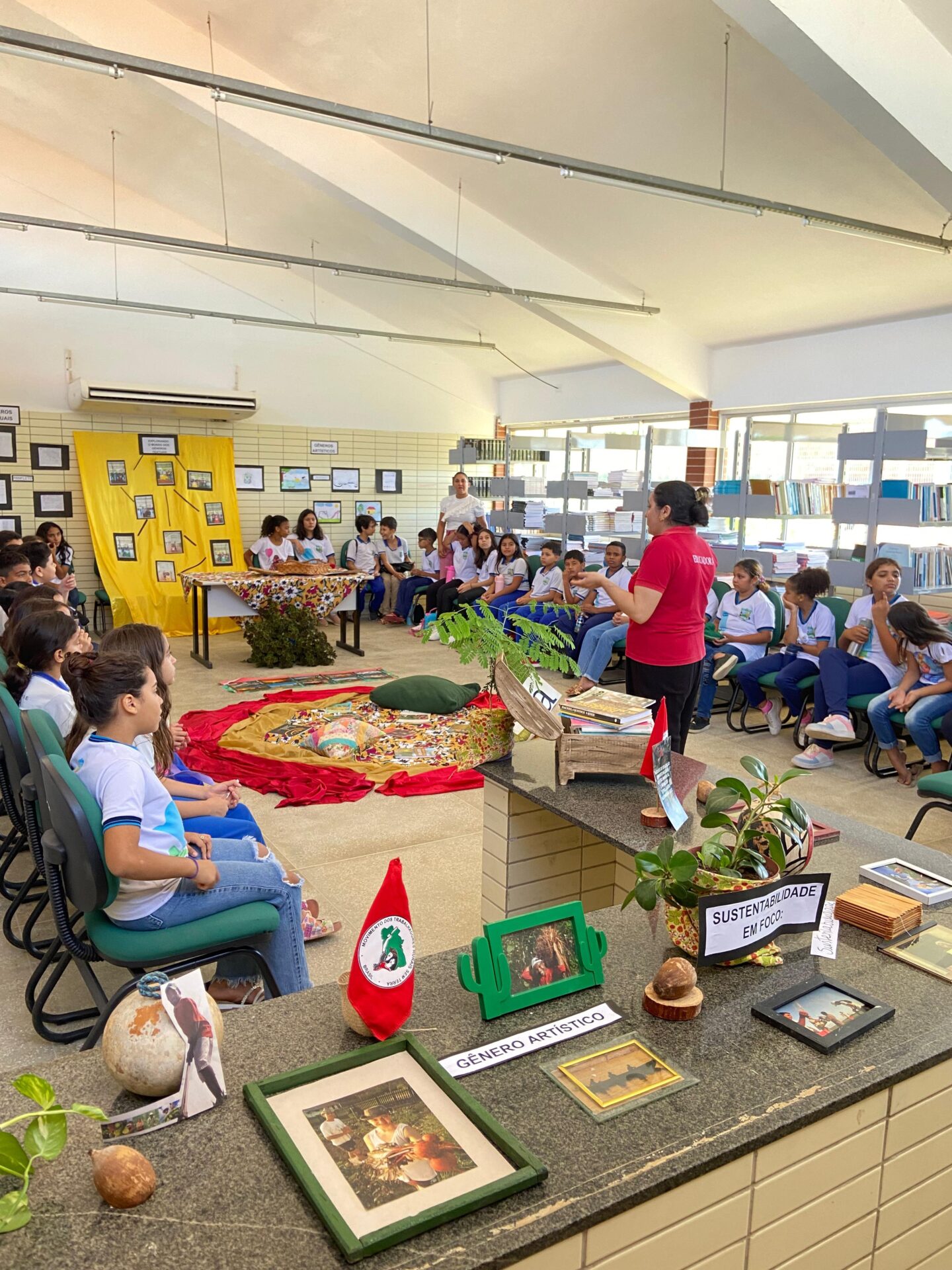 Feira de Ciencias Linguagens Arte