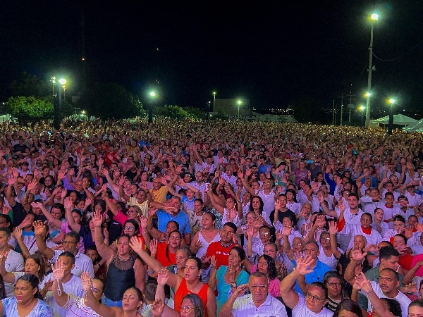 Crato celebra Nossa Senhora com fé e procissão