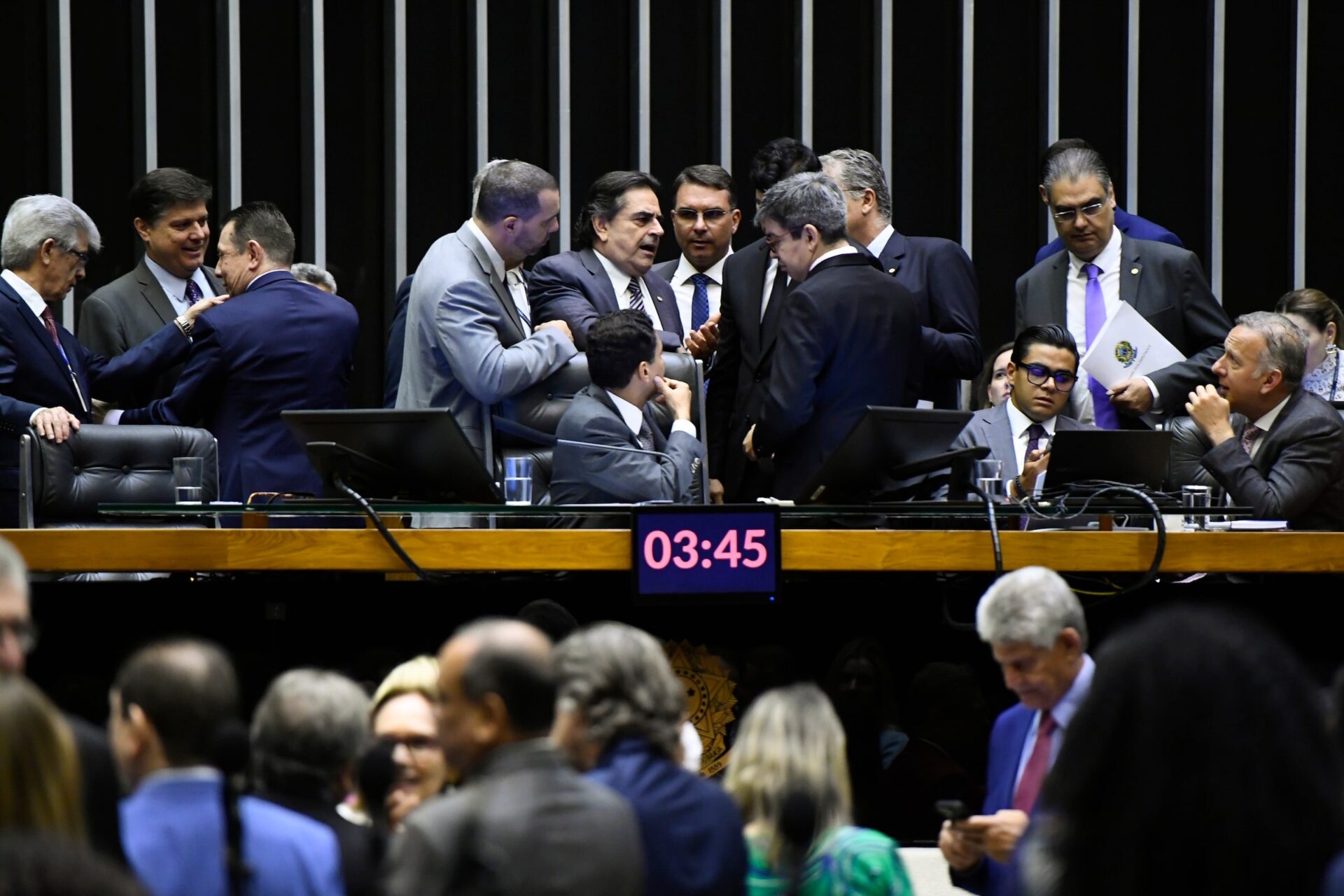 UM TIRO ERRADO