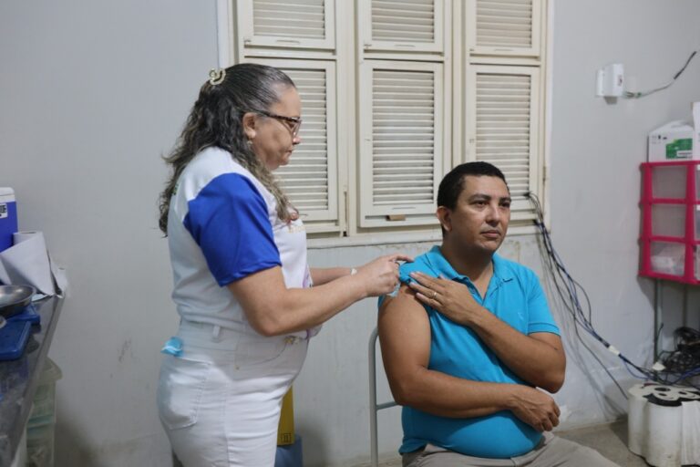 Vacina contra a gripe é disponibilizada para toda a população a partir desta terça-feira, em Juazeiro do Norte