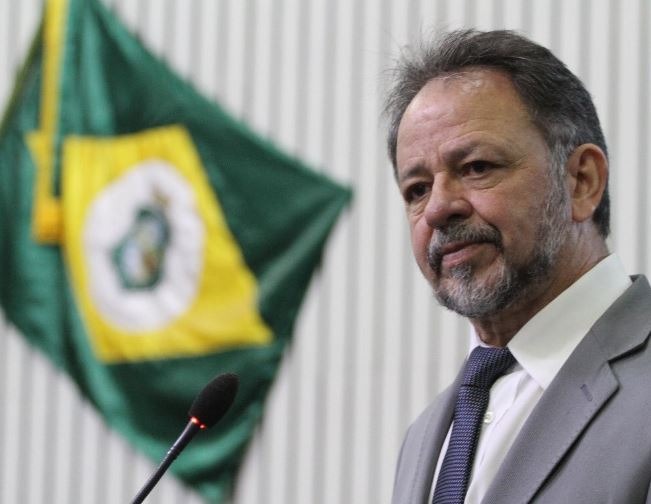 O desafio do letramento digital no Ceará 1 O desafio do letramento digital no Ceará