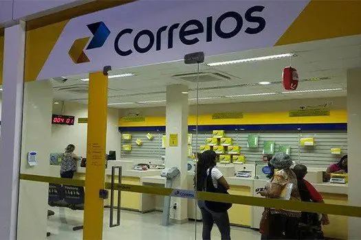 Correios iniciam atendimento sobre descontos do INSS