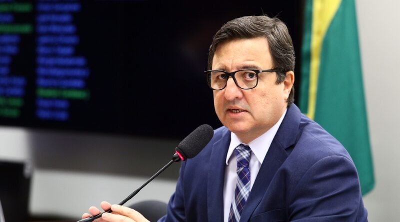Com 15,9% das intenções de voto, Danilo Forte surpreende em pesquisa para o Senado no Ceará 1 deputado-federal-Danilo-Forte