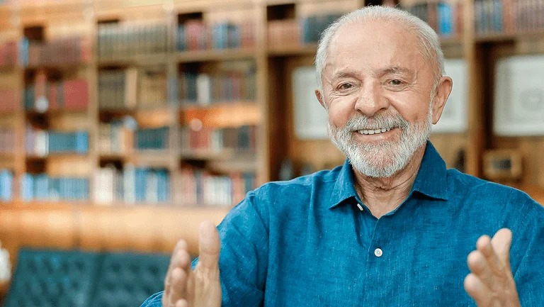 Coluna panomrama Político destacando a política no Cariri e a fala do presidente Lula 1 lula