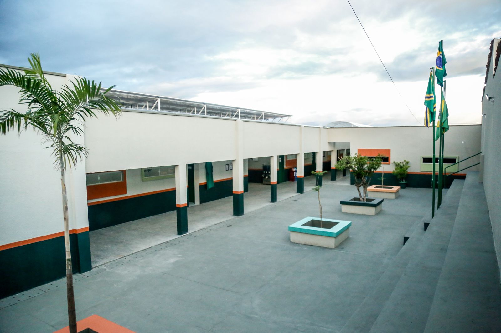 REINAUGURACAO ESCOLA MARIA ALACOQUE