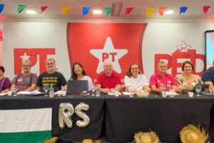 PT realiza debate de chapas do PED 2025 em Fortaleza com disputa entre Campos Democrático e de Esquerda