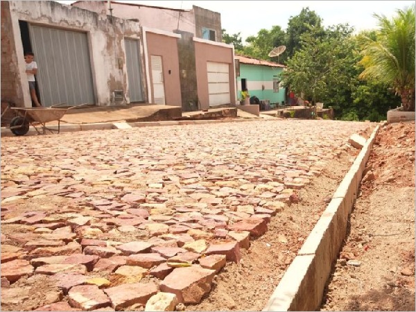 Crato lança Programa Novos Caminhos com R$ 18 milhões para infraestrutura urbana e rural 1 Crato lança Programa Novos Caminhos com R$ 18 milhões para infraestrutura urbana e rural