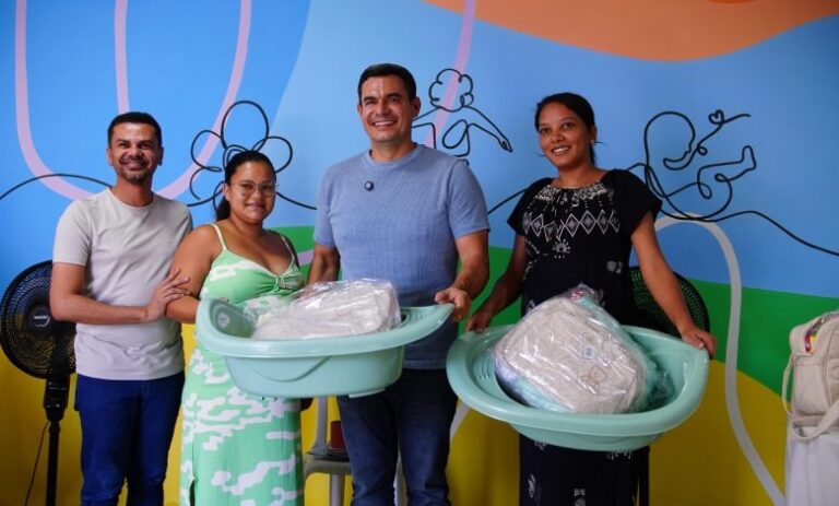 Prefeitura de Potengi entrega kits natalidade a gestantes
