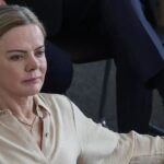 Gleisi critica aumento da Selic e chama decisão de "incompreensível"