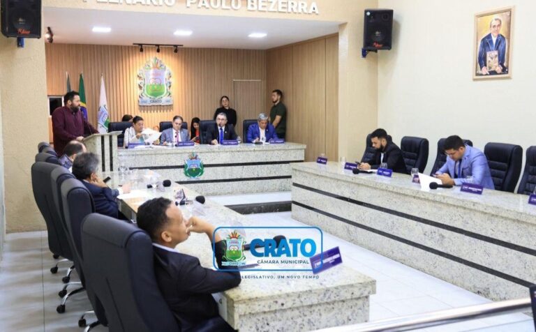 Câmara do Crato aprova nove projetos e destaca impacto dos Jogos Escolares na economia local