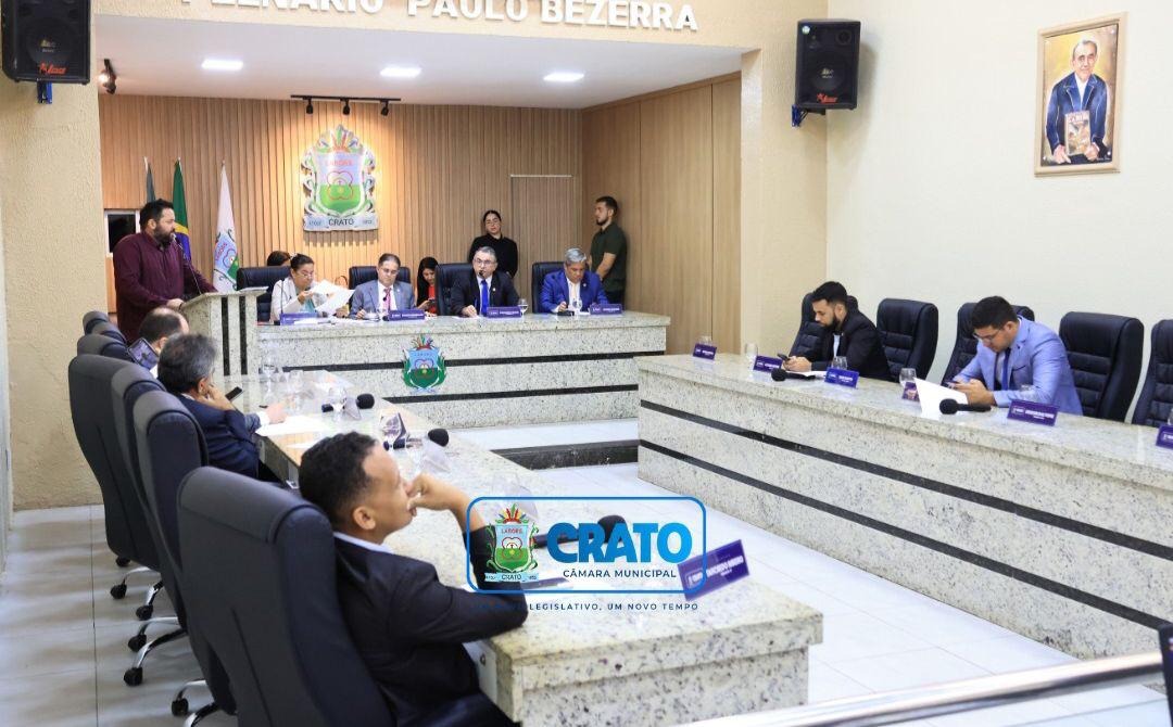 Câmara do Crato aprova nove projetos e destaca impacto dos Jogos Escolares na economia local