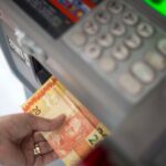 Governo do Ceará antecipa 13º e injeta R$ 2 bi na economia