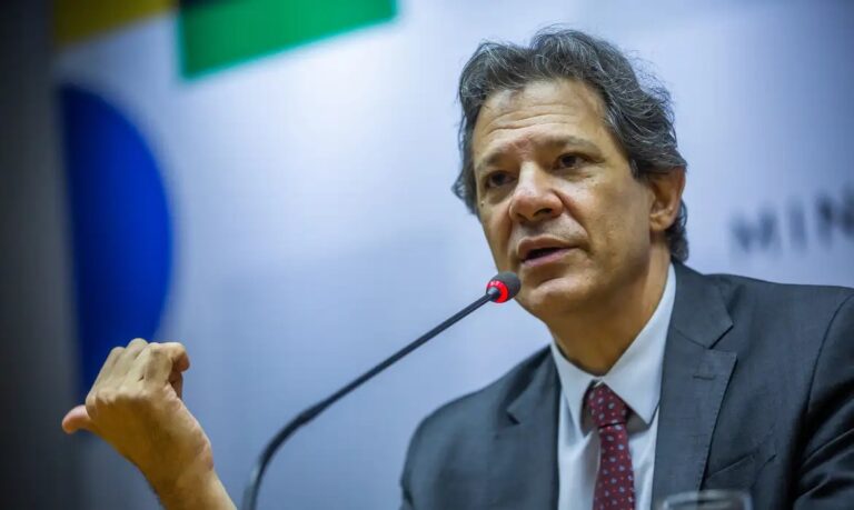 Haddad: sites de apostas ganham fortuna e enviam dinheiro para fora do país