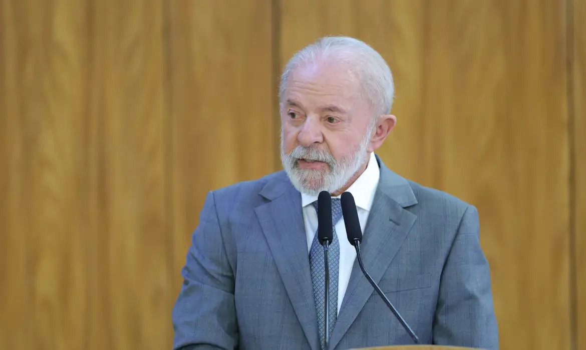 Lula regulamenta Lei da Reciprocidade Comercial e abre caminho para resposta ao tarifaço de Trump