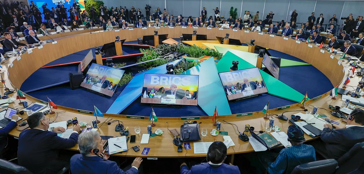 Lula afirma que BRICS é ator “incontornável” na luta por um mundo multipolar