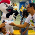 Stand da SAAEC na Expocrato 2025 atrai crianças com ações educativas e o mascote Soucratinho
